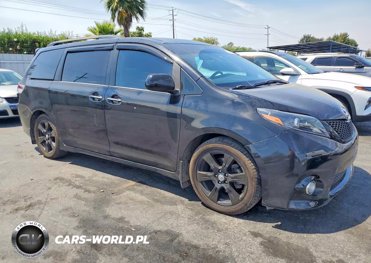 2017 Toyota Sienna Se VIN:5TDXZ3DC4HS845291 - 4
