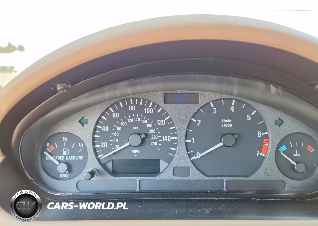 1997 BMW Z3 1.9 VIN:4USCH7324VLB84843 - 9