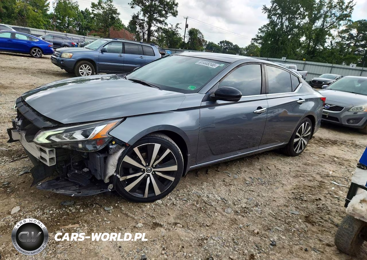 2020 Nissan Altima Sr