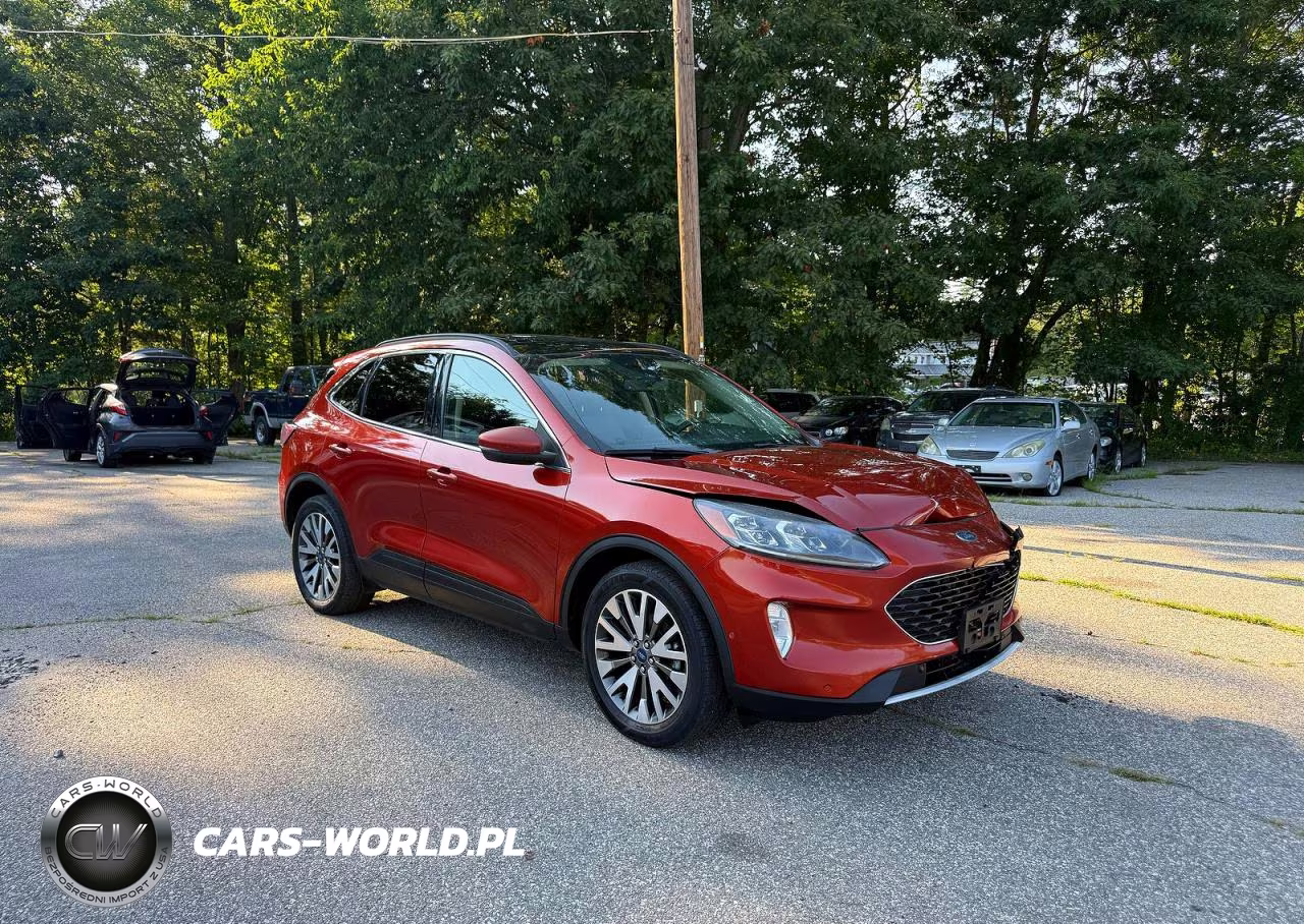 2020 Ford Escape Titanium – zdjęcie 1 z 11