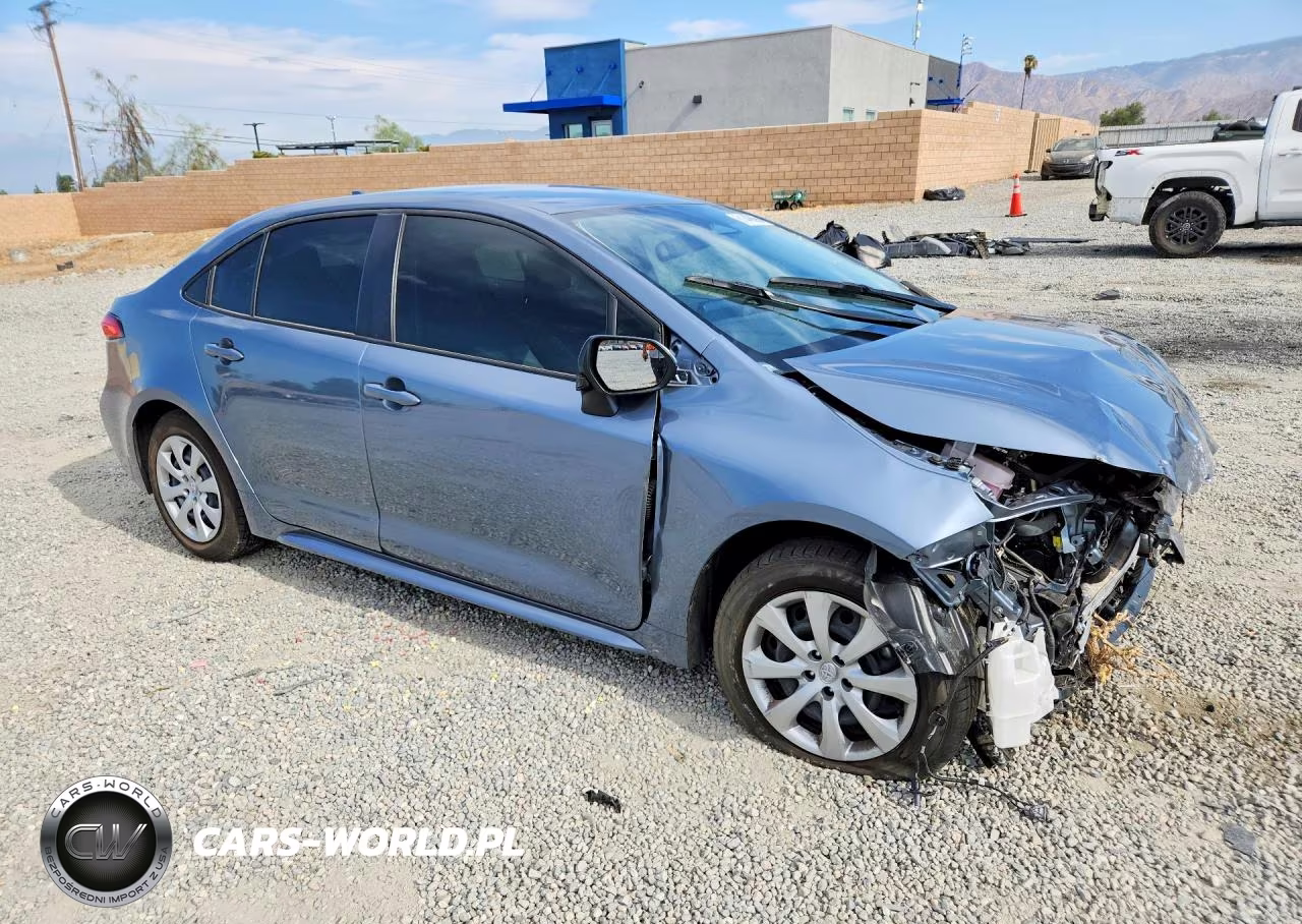 2026 Toyota Corolla Le VIN:JTDB4MEEXT3034748 - 4