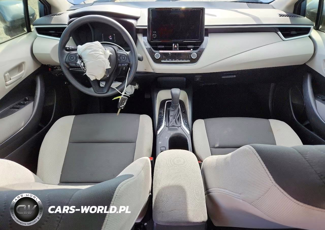 2026 Toyota Corolla Le VIN:JTDB4MEEXT3034748 - 8