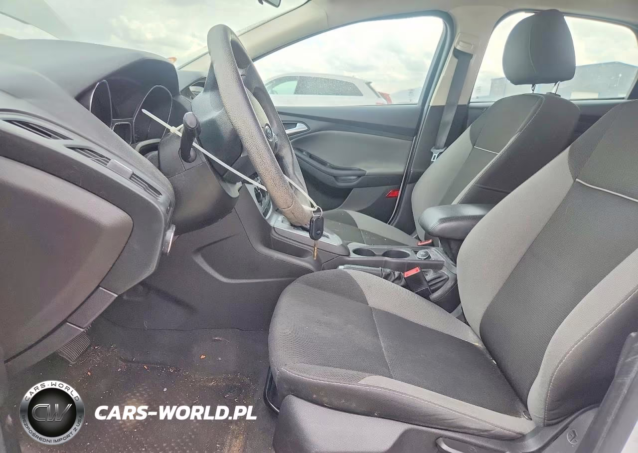 2014 Ford Focus Se VIN:1FADP3K29EL326677 - 7