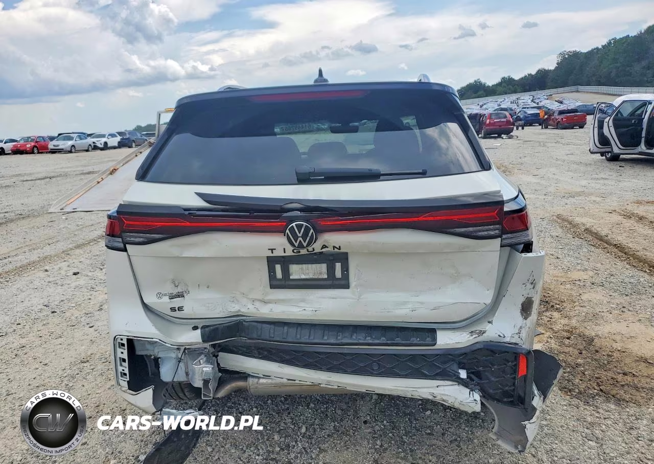 2026 Volkswagen Tiguan Se R-Line Black VIN:3VVHR7RM7TM009966 - 6