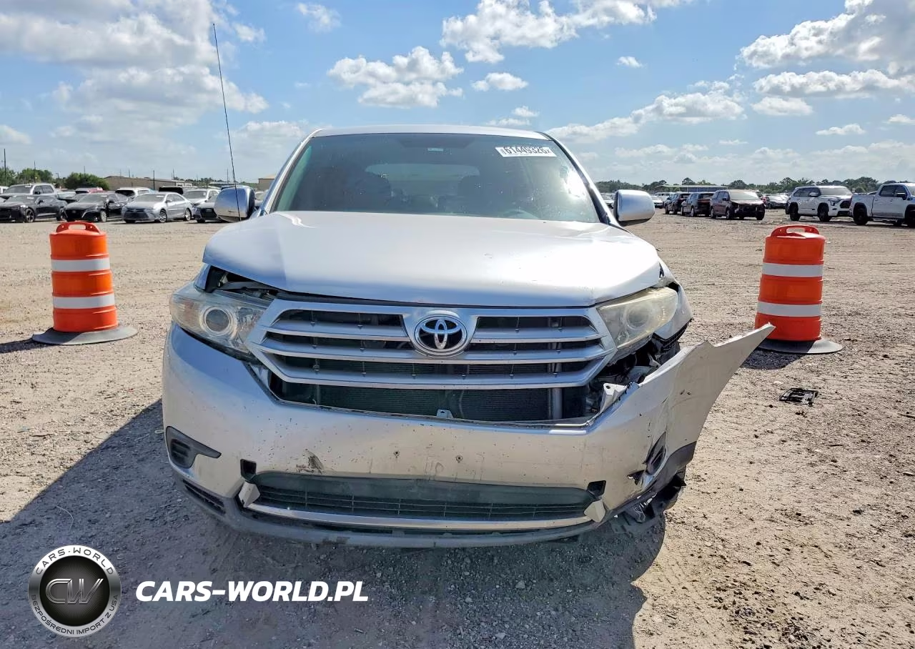 2011 Toyota Highlander Base VIN:5TDZK3EH3BS025914 - 5