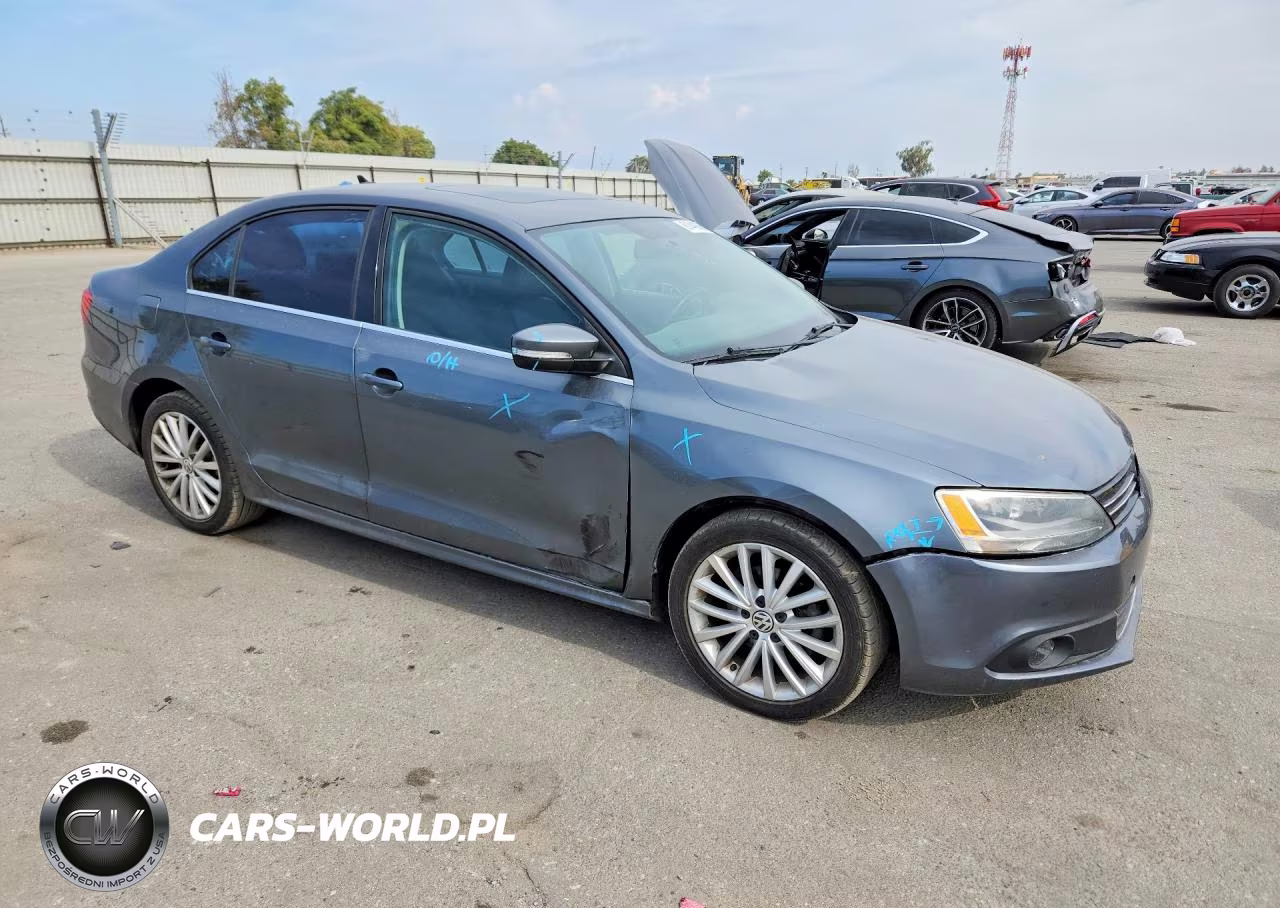2013 Volkswagen Jetta Tdi VIN:3VWLL7AJ1DM405286 - 4