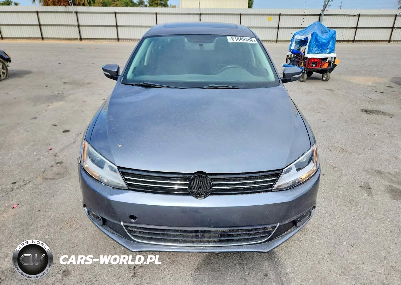 2013 Volkswagen Jetta Tdi VIN:3VWLL7AJ1DM405286 - 5