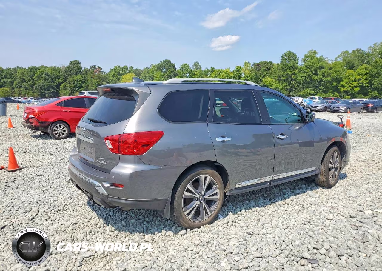 2020 Nissan Pathfinder Platinum VIN:5N1DR2DM7LC586839 - 3