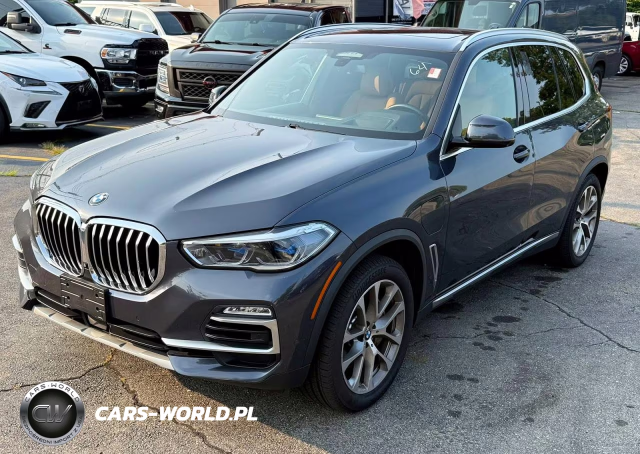 2021 BMW X5 xDrive45E