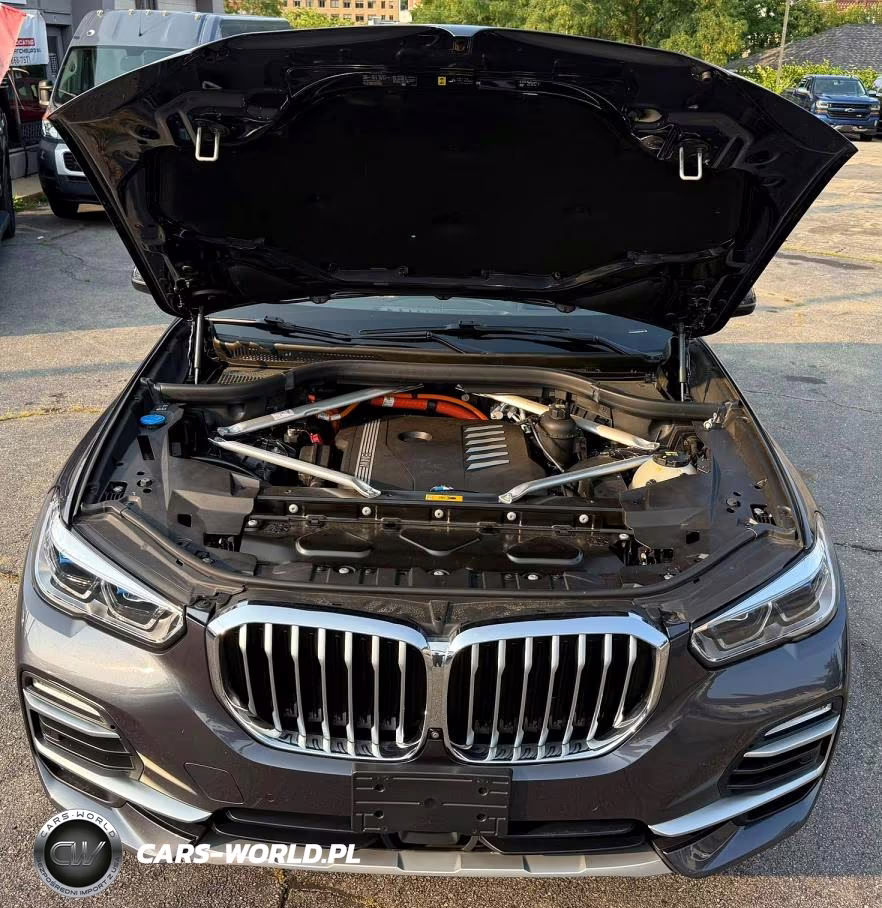 2021 BMW X5 xDrive45E VIN:5UXTA6C00M9F01336 - 8