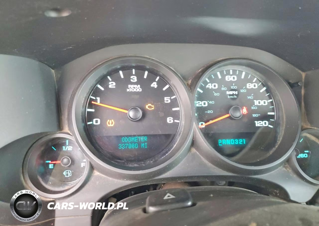 2013 Chevrolet Silverado C1500 VIN:1GCRCPEX5DZ105017 - 9