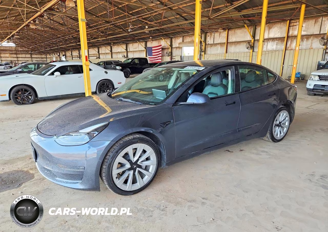2022 Tesla Model 3 – zdjęcie 1 z 12