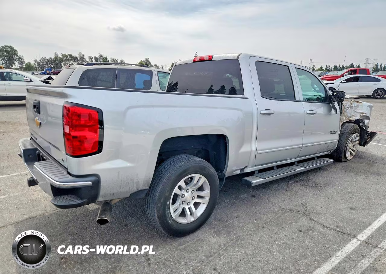 2018 Chevrolet Silverado C1500 Lt VIN:3GCPCREC1JG139872 - 3