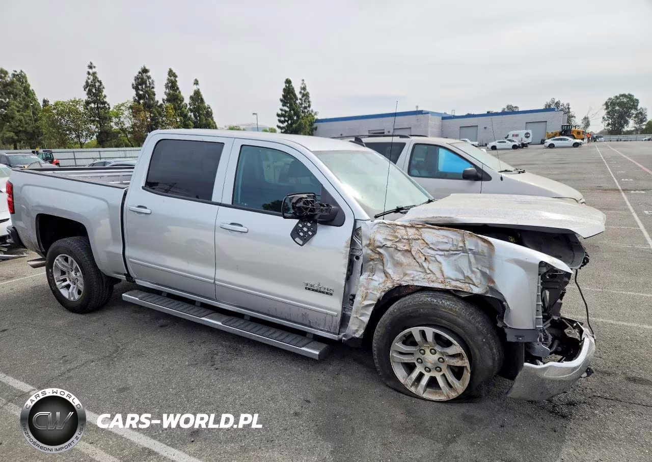 2018 Chevrolet Silverado C1500 Lt VIN:3GCPCREC1JG139872 - 4