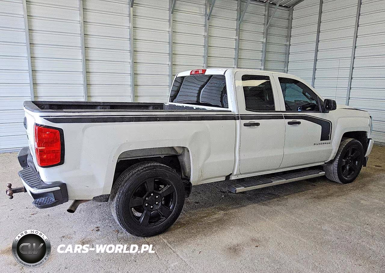 2017 Chevrolet Silverado C1500 Custom VIN:1GCRCPEH9HZ288856 - 3