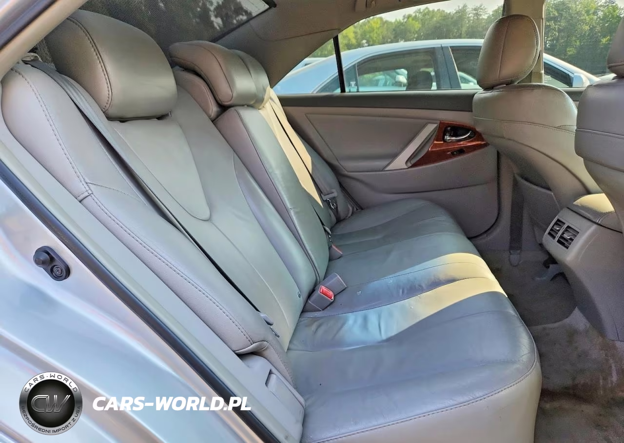2011 Toyota Camry Xle VIN:4T1BF3EK2BU207032 - 10