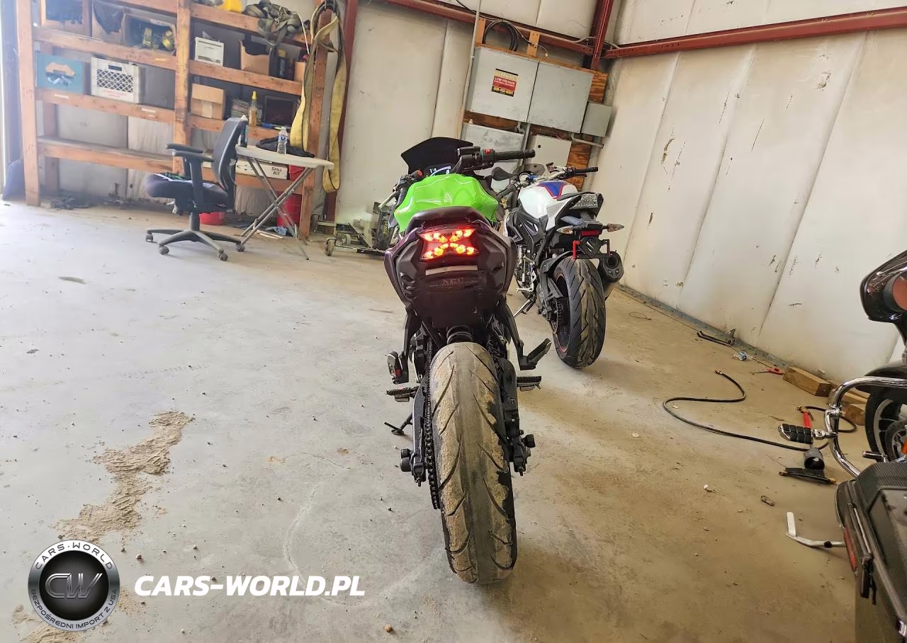 2025 Kawasaki Ex650 P VIN:ML5EXEP17SDAE8483 - 4
