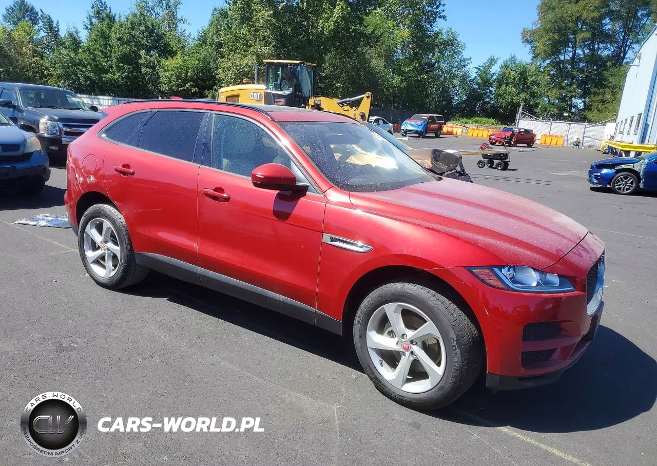 2018 Jaguar F-Pace Premium VIN:SADCJ2FN0JA250802 - 4