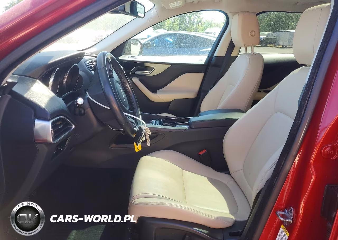 2018 Jaguar F-Pace Premium VIN:SADCJ2FN0JA250802 - 7