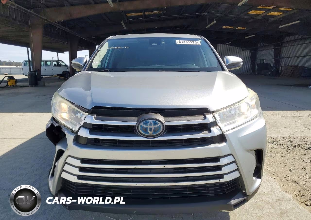 2019 Toyota Highlander Hybrid Le VIN:5TDBGRFH1KS075683 - 5