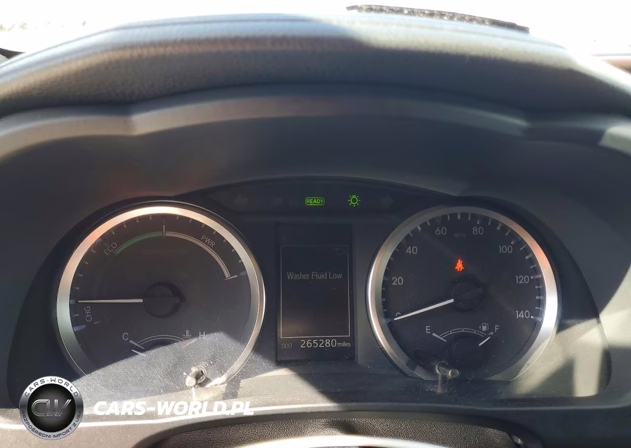 2019 Toyota Highlander Hybrid Le VIN:5TDBGRFH1KS075683 - 9