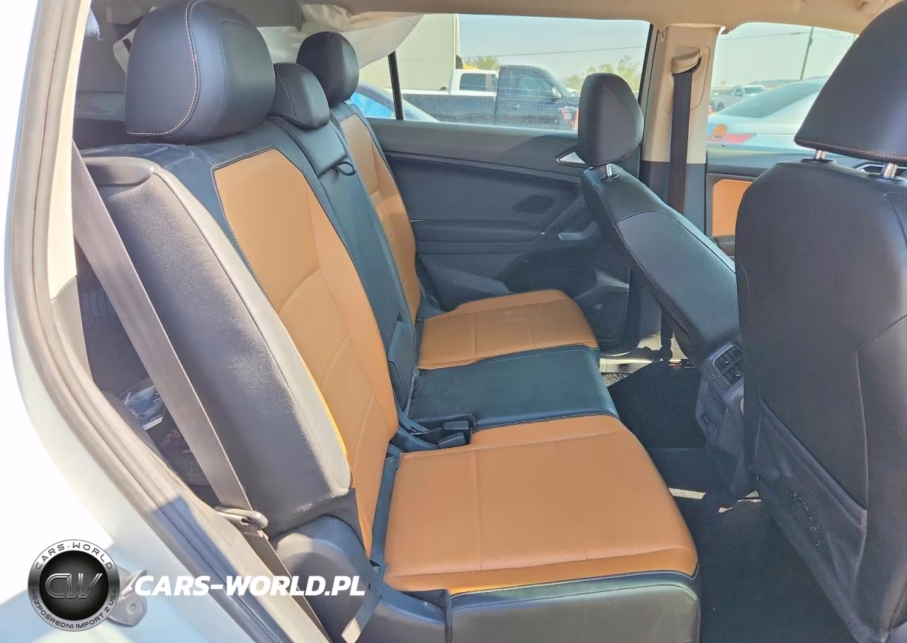 2018 Volkswagen Tiguan Se VIN:3VV3B7AX2JM161851 - 11