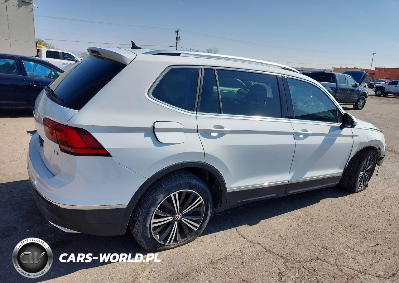 2018 Volkswagen Tiguan Se VIN:3VV3B7AX2JM161851 - 3