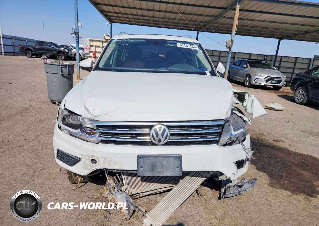 2018 Volkswagen Tiguan Se VIN:3VV3B7AX2JM161851 - 5