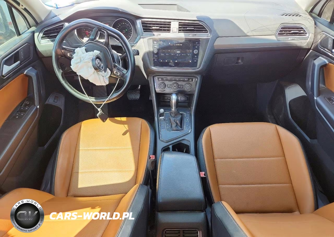 2018 Volkswagen Tiguan Se VIN:3VV3B7AX2JM161851 - 8