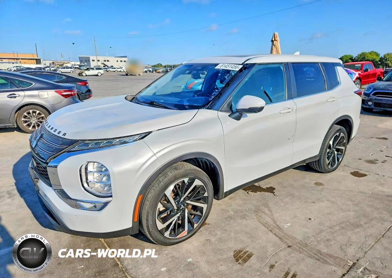 2024 Mitsubishi Outlander Se – zdjęcie 1 z 14