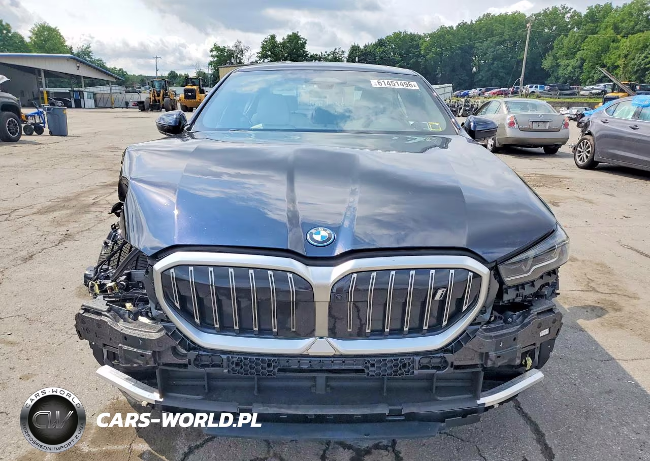 2025 BMW I5 xDrive 40 VIN:WBY13HG05SCS43321 - 5