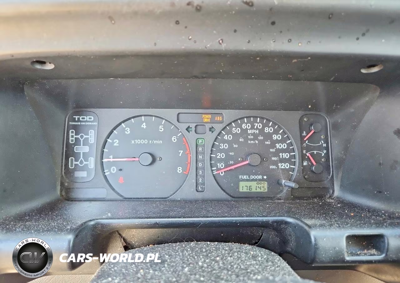 1999 Isuzu Trooper S VIN:JACDJ58X9X7917130 - 9