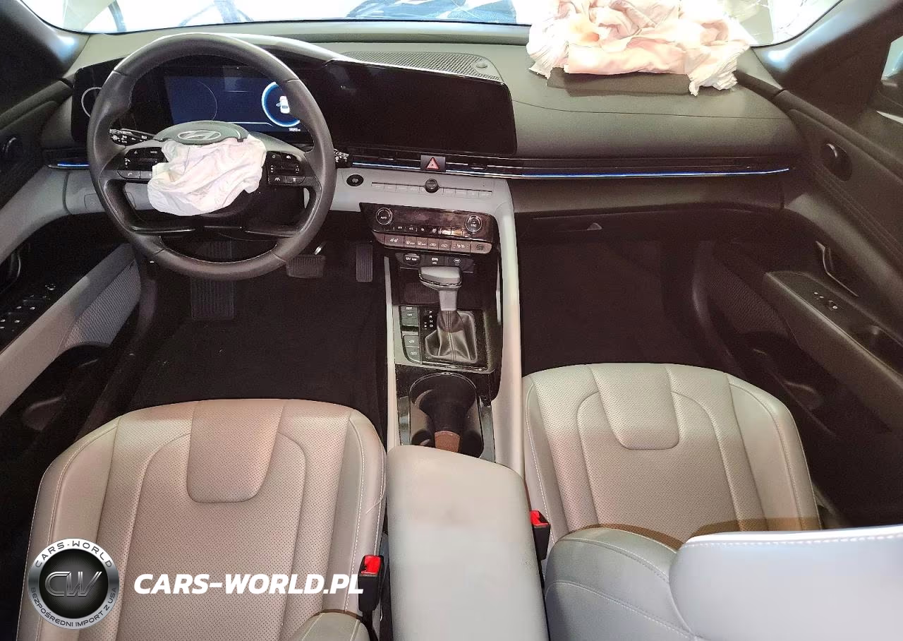 2025 Hyundai Elantra Limited VIN:KMHLN4DJXSU136538 - 8