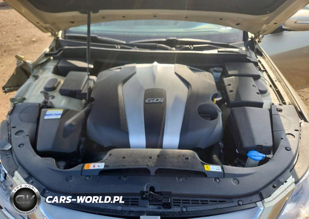 2012 Hyundai Genesis 3.8L VIN:KMHGC4DDXCU188836 - 11