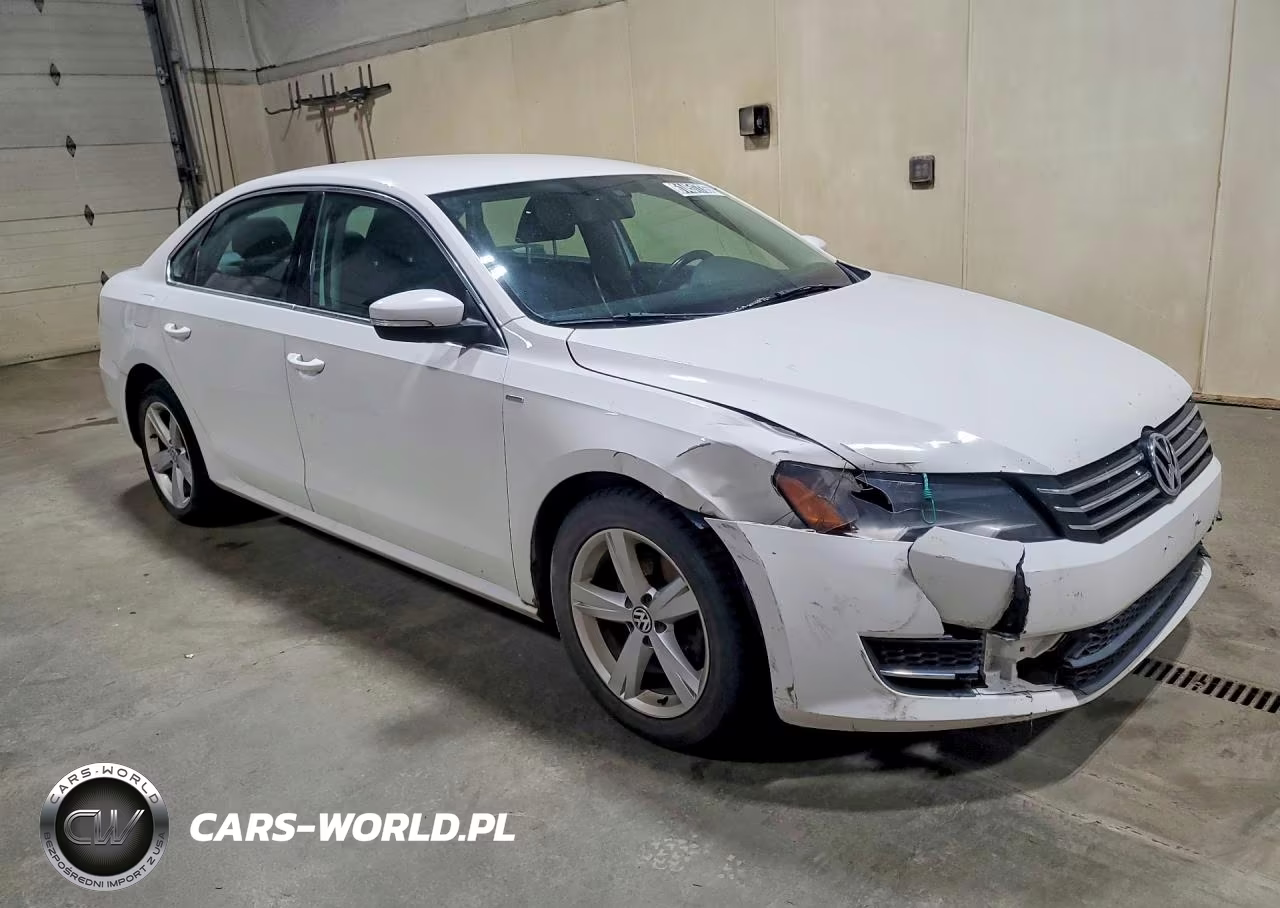 2014 Volkswagen Passat S VIN:1VWAT7A39EC037516 - 4