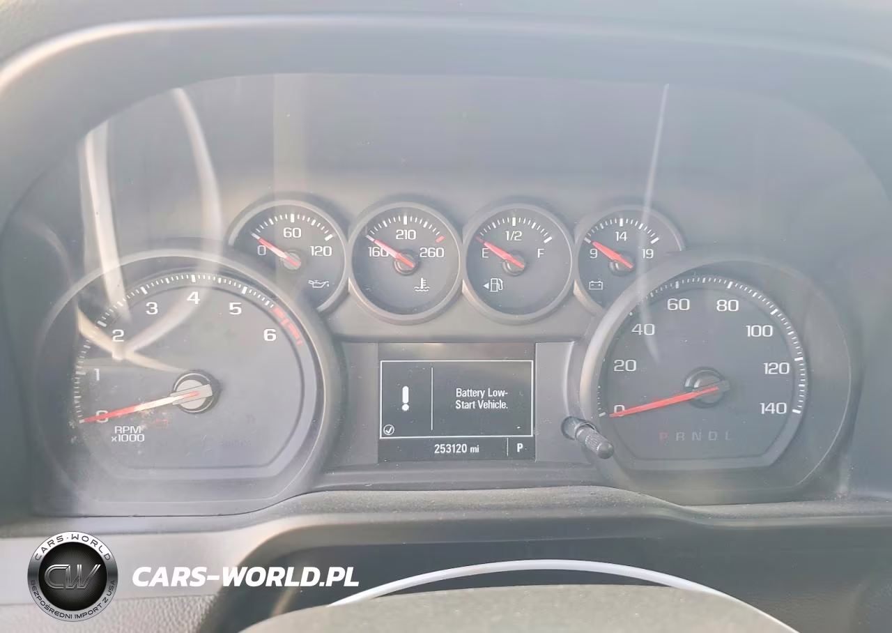 2019 Chevrolet Silverado C1500 VIN:1GCRWAEH6KZ319332 - 9