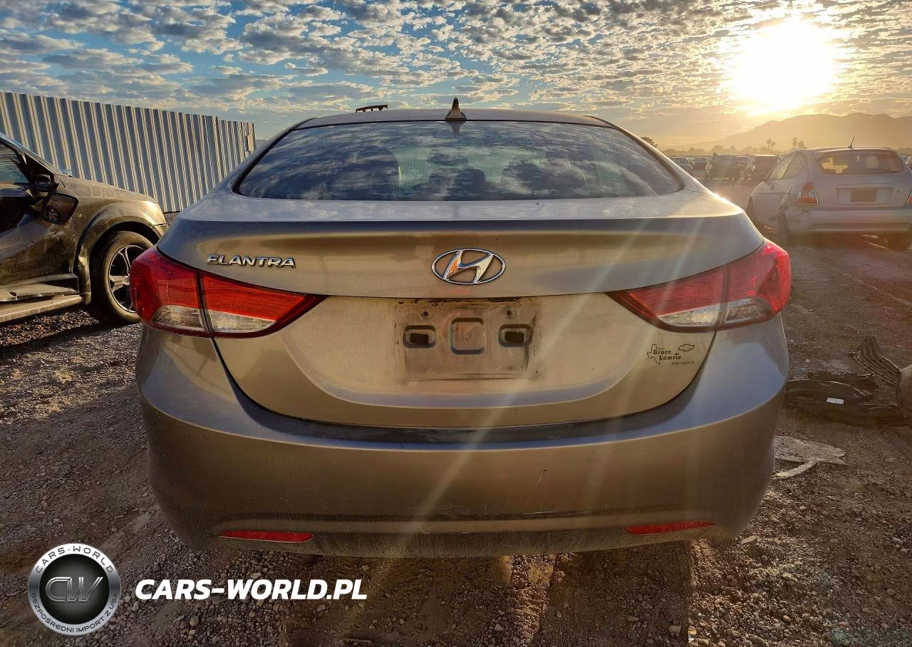 2013 Hyundai Elantra Gls VIN:5NPDH4AE1DH320755 - 6