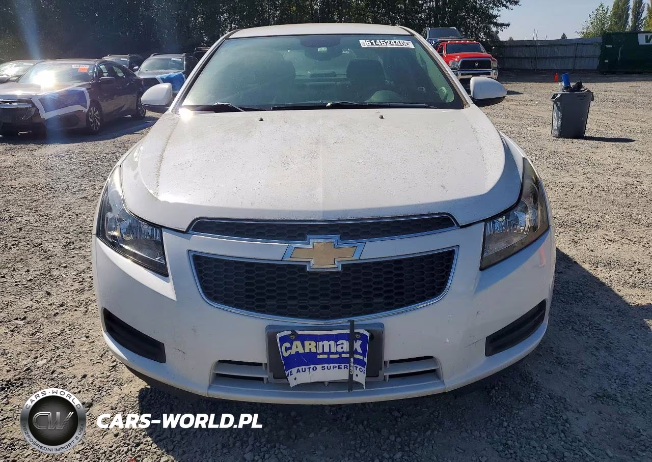 2014 Chevrolet Cruze Lt VIN:1G1PC5SB3E7264600 - 5