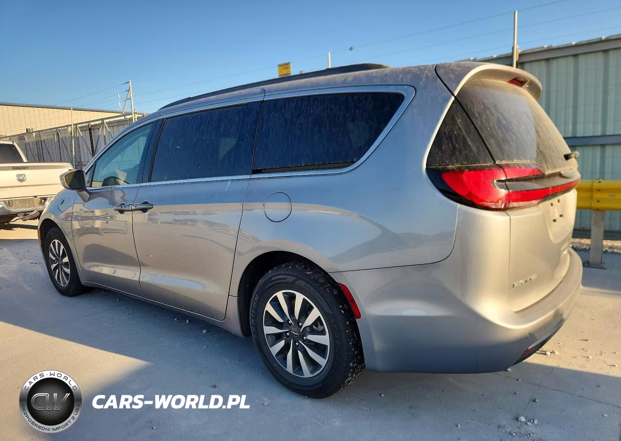 2021 Chrysler Pacifica Hybrid Touring VIN:2C4RC1R75MR585688 - 2