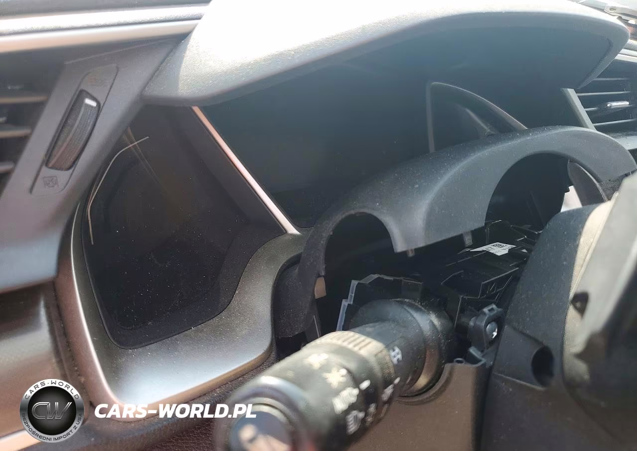 2019 Honda Civic Touring VIN:19XFC1F91KE000340 - 9