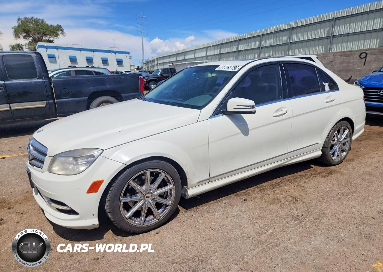 2011 Mercedes-Benz C 300