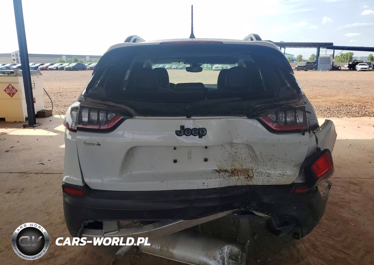 2021 Jeep Cherokee Latitude Plus VIN:1C4PJLLB3MD155859 - 6