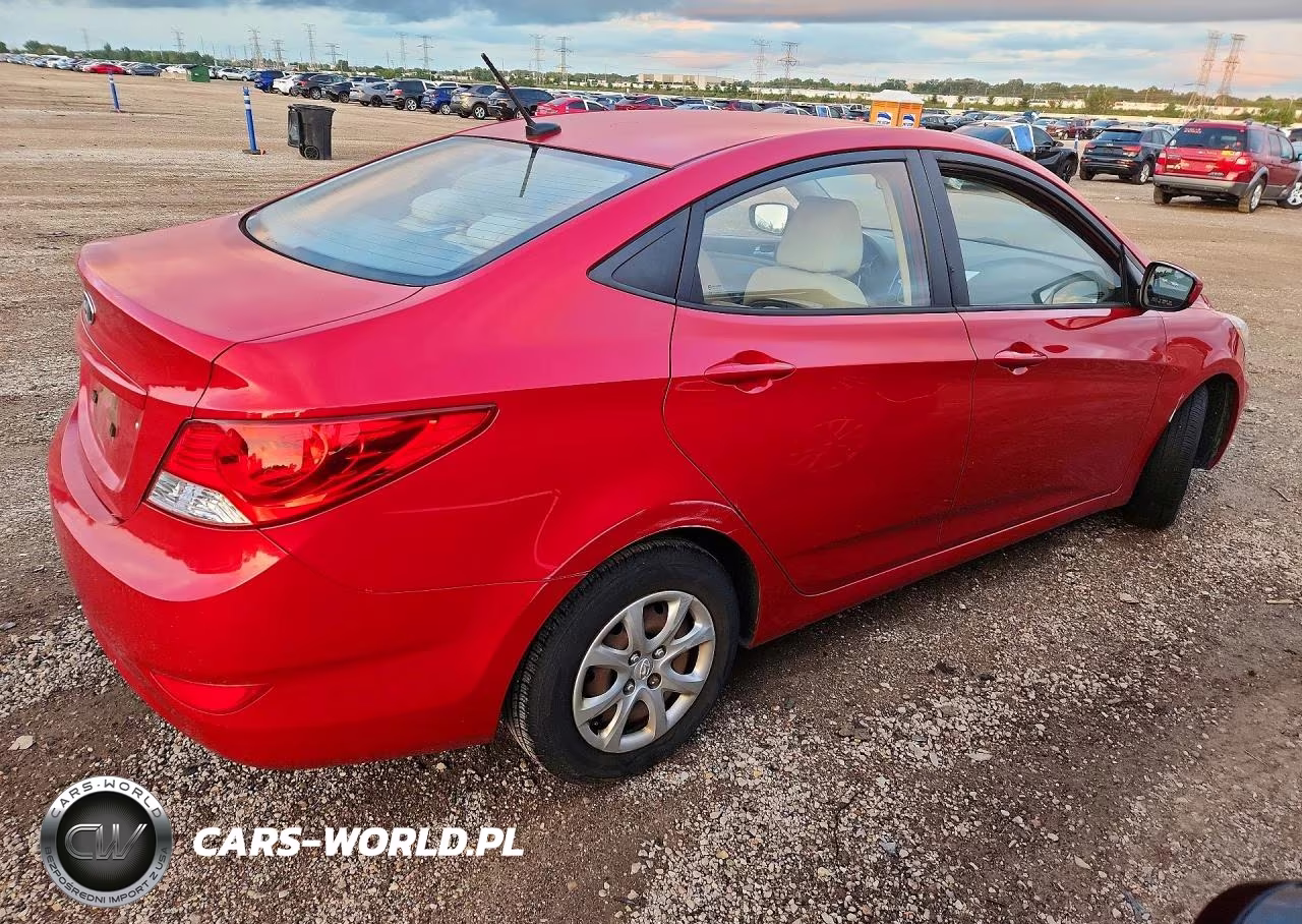 2012 Hyundai Accent Gls VIN:KMHCT4AE2CU254565 - 3