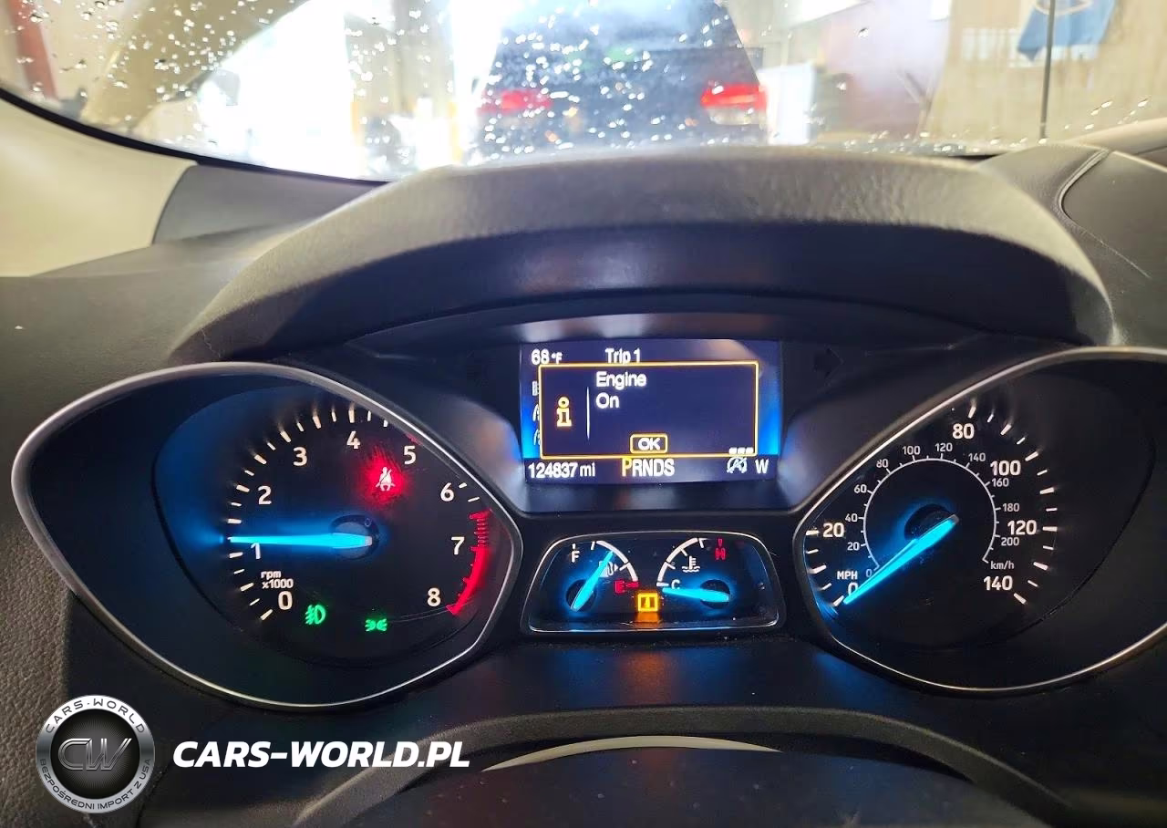 2017 Ford Escape Se VIN:1FMCU0GD4HUC64705 - 9