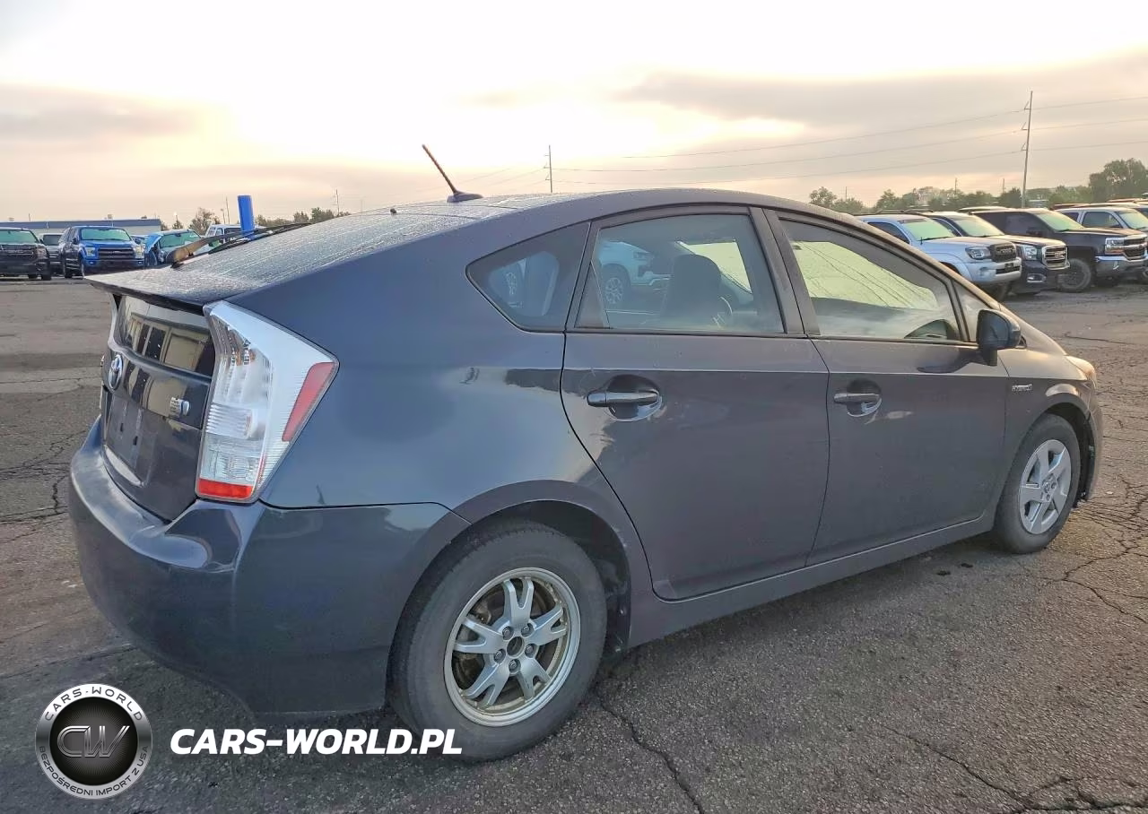 2011 Toyota Prius VIN:JTDKN3DU3B0319467 - 3