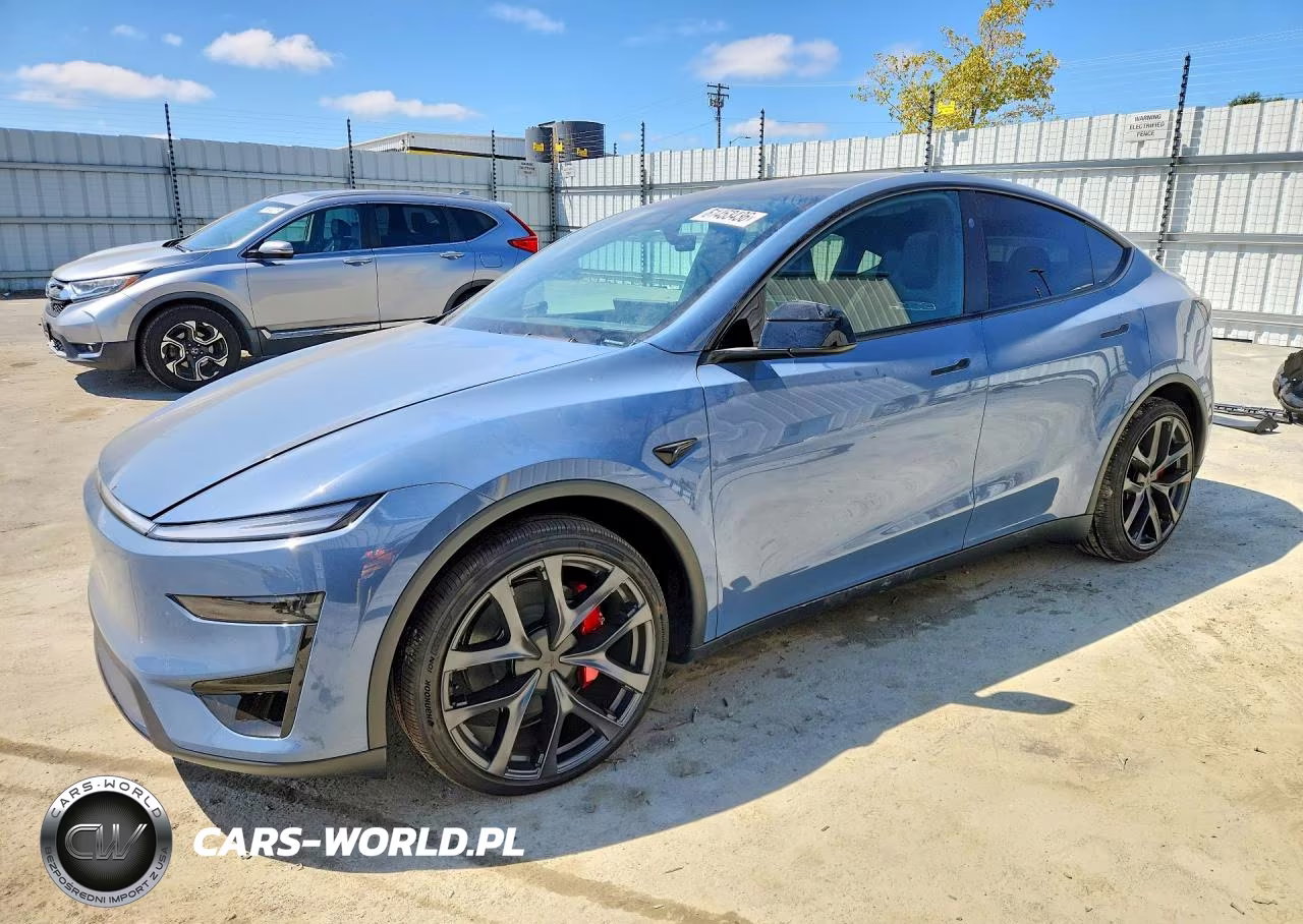 2026 Tesla Model Y VIN:7SAYGDET8TA711816 - 1