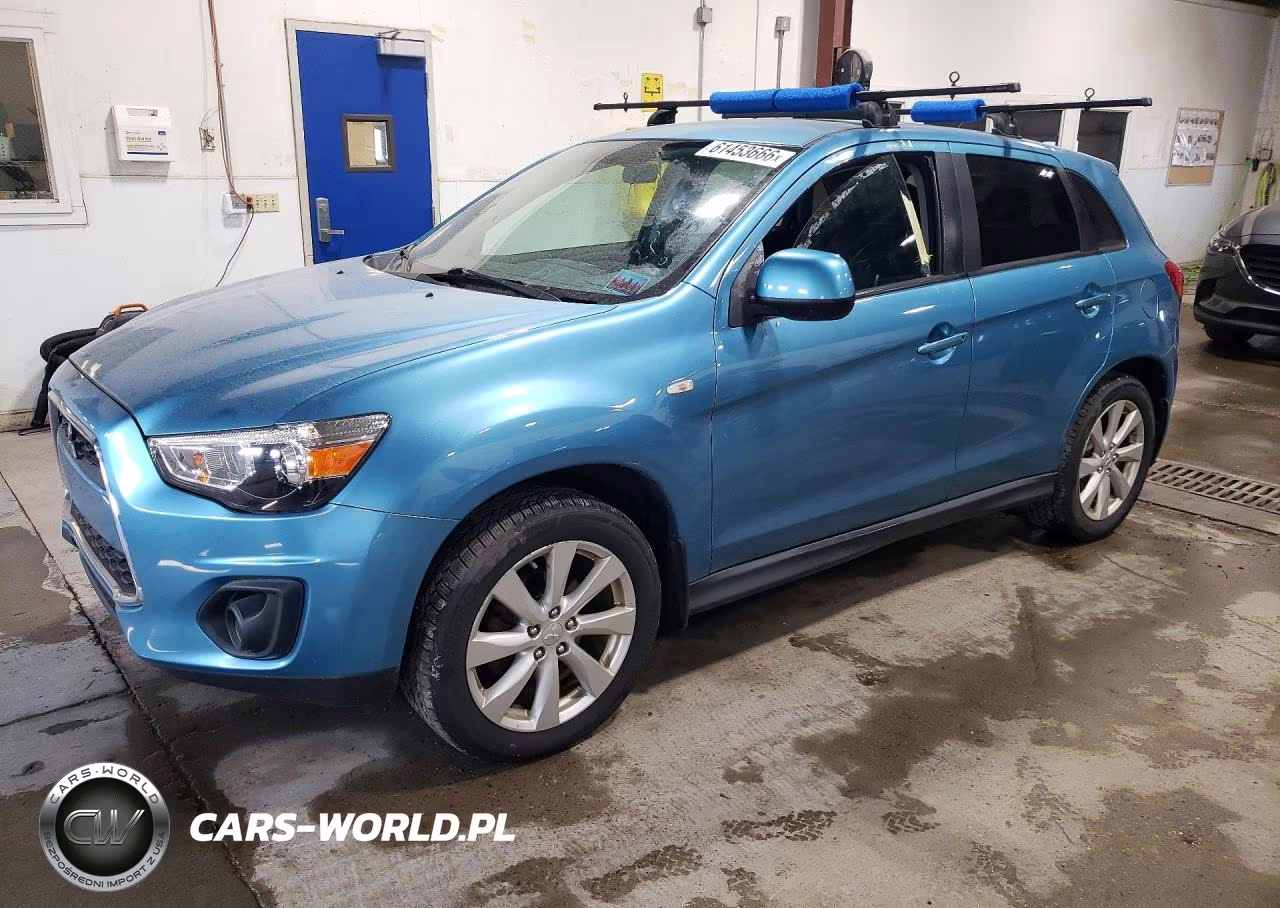 2013 Mitsubishi Outlander Sport Es – zdjęcie 1 z 13
