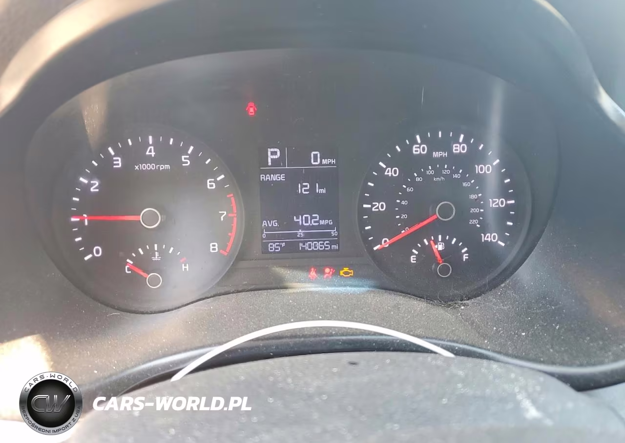 2018 Kia Rio 5-Door Lx VIN:3KPA25ABXJE060050 - 9