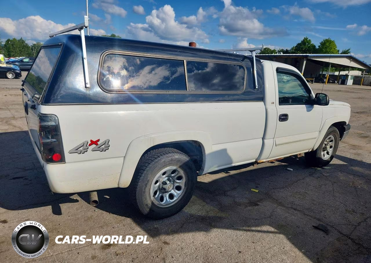 2003 Chevrolet Silverado K1500 VIN:1GCEK14V33E194882 - 3