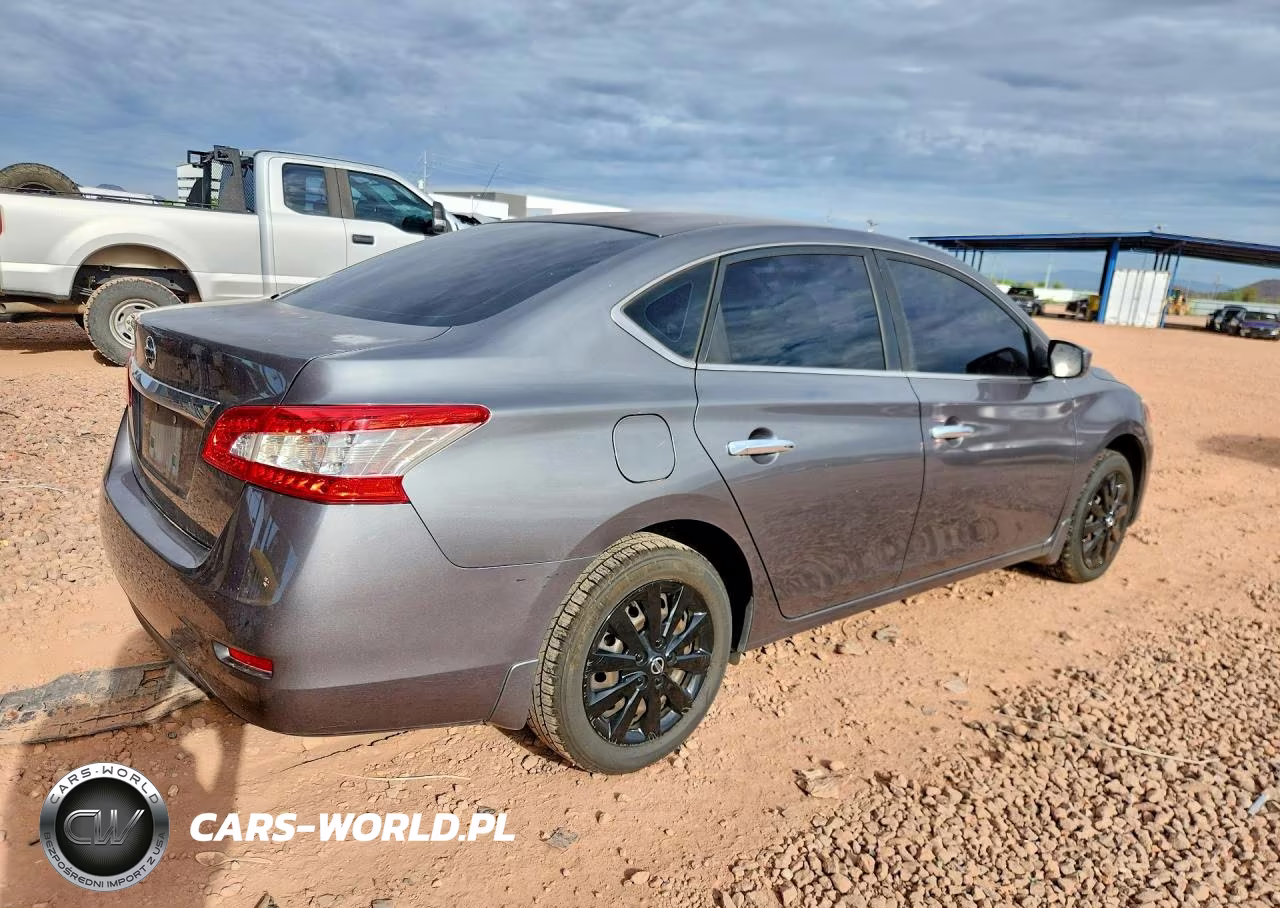 2015 Nissan Sentra S VIN:3N1AB7AP1FY380938 - 3